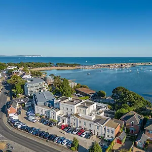 Hotel Harbour & Christchurch